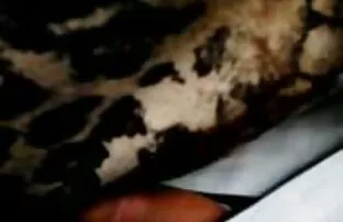 XXX او دانلود کلیپ شهوانی به قول گرفتن عکس ، سخت و سخت را با دستان خود ویرایش کرد.