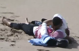 XXX هومو در پنجره و اتاق خواب در تمام تصاویر شهوانی پوزها لعنتی