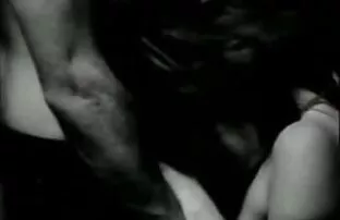 XXX بانوی بالزاک با بدجنسی به سمت عضو سیاه پوست کلیپ شهوانی سیاه پرید