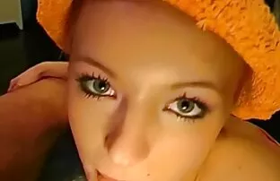 XXX بلوند یک رویا وابسته به عشق شهوانی داشت و در واقعیت دوست فیلم خارجی شهوانی پسرش در حال پیچ خوردن بود