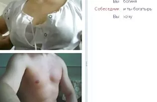 XXX بلوند بالغ توسط مرد جوان تصاویر متحرک سکسی شهوانی لعنتی می شود