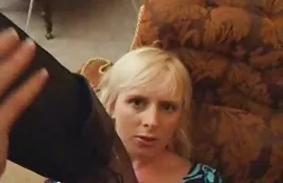 XXX Flirty Diana Dolce گربه خود را عکس سکسی شهوانی جدید با یک ویبراتور کاملاً جدید چرب کرد