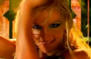 XXX ژاپنی ها نیز با فریب خودارضایی وحشی فیلم شهوانی دانلود با ویبراتورها به پایان رسید