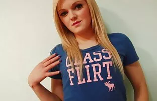 XXX این زوج عاشق در ساحل رابطه فیلم داستانی شهوانی جنسی داشتند.