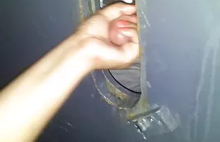 XXX دخترک به مادر شهوانی عکس کس کمک کرد که یک پسر خروس بزرگ خود را به مکیدن یک خروس بزرگ بکشد