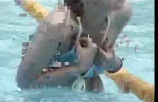 XXX النا کوشکا به زبان عربی مکیده و در пози های مختلف عکس کس و کون شهوانی با او رابطه جنسی برقرار کرده است
