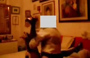 XXX دختر زیبا با انگشتان عکسهای سکسی سریالی شهوانی خود سوراخ ماساژ می دهد