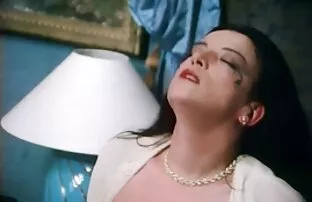 XXX زیبایی عکسهای سکسی متحرک شهوانی که توسط یک فرد سرطانی موهای خود را لعنتی می کند